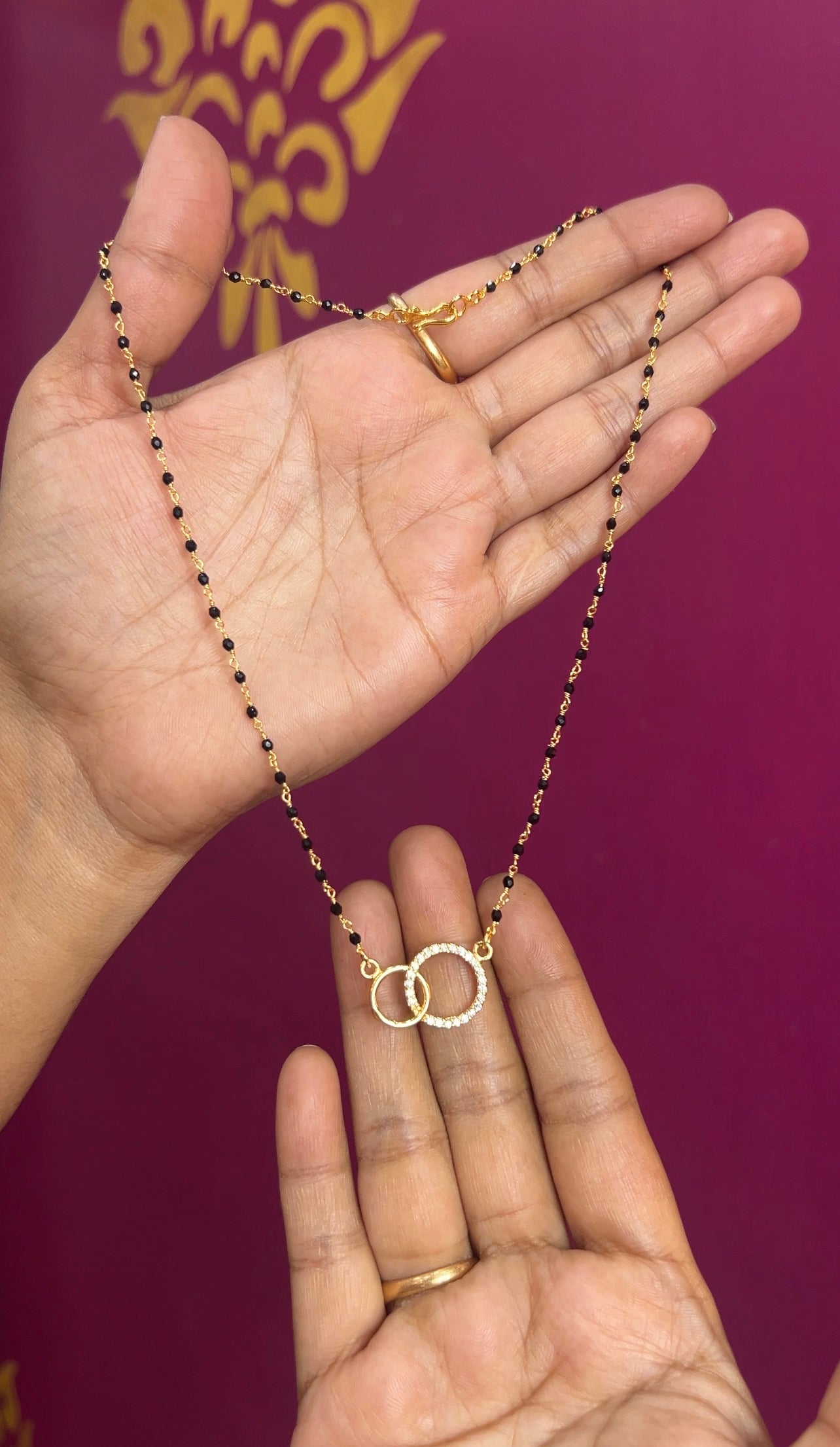 Black beads 16inches BB052