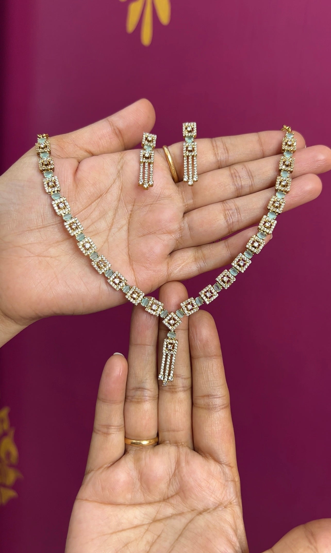 Mehendi Victorian necklace NK068