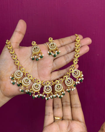Necklace NK009