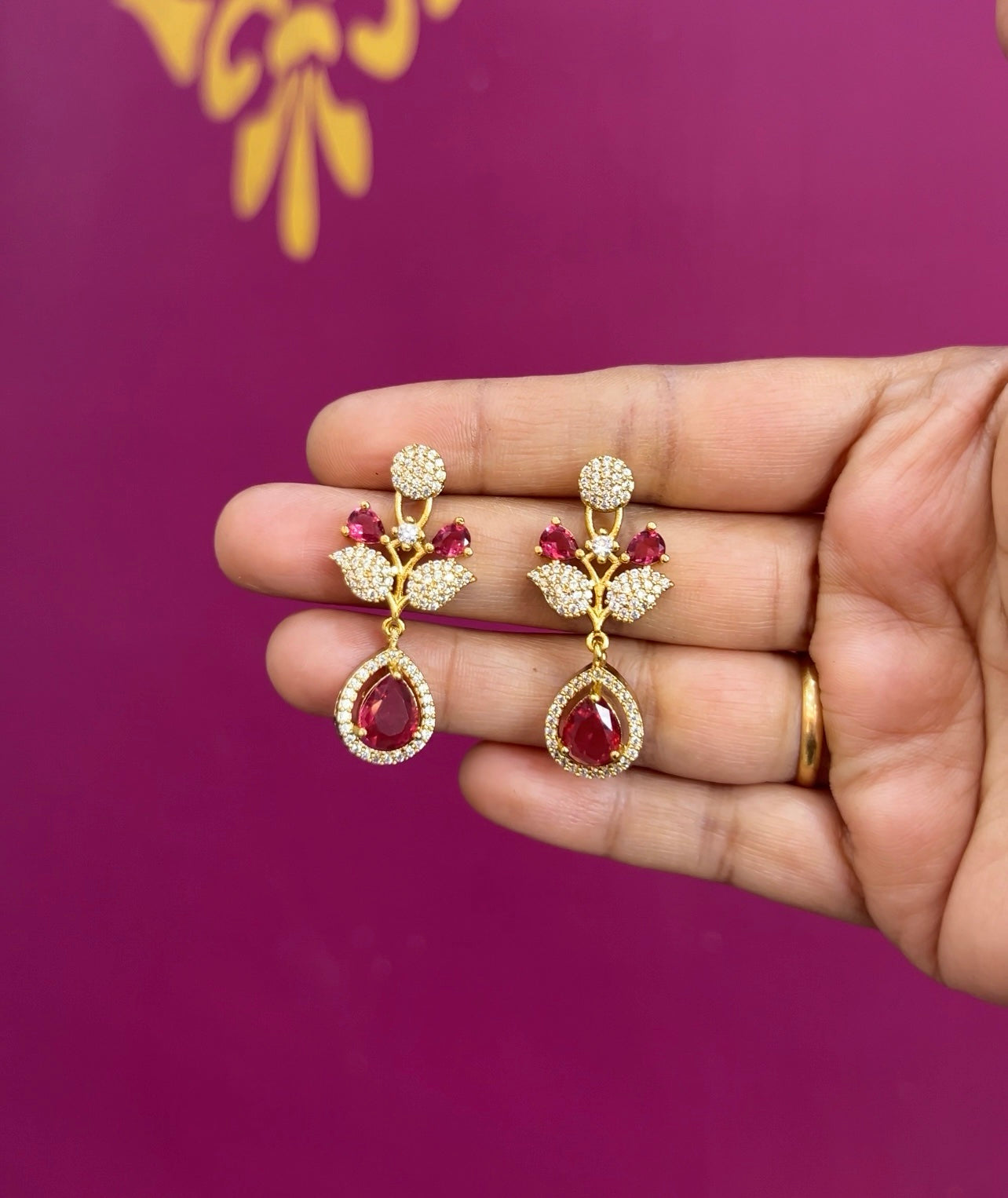 Earrings ER010