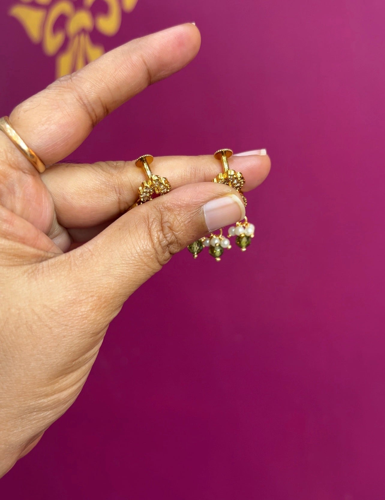 Earrings ER011