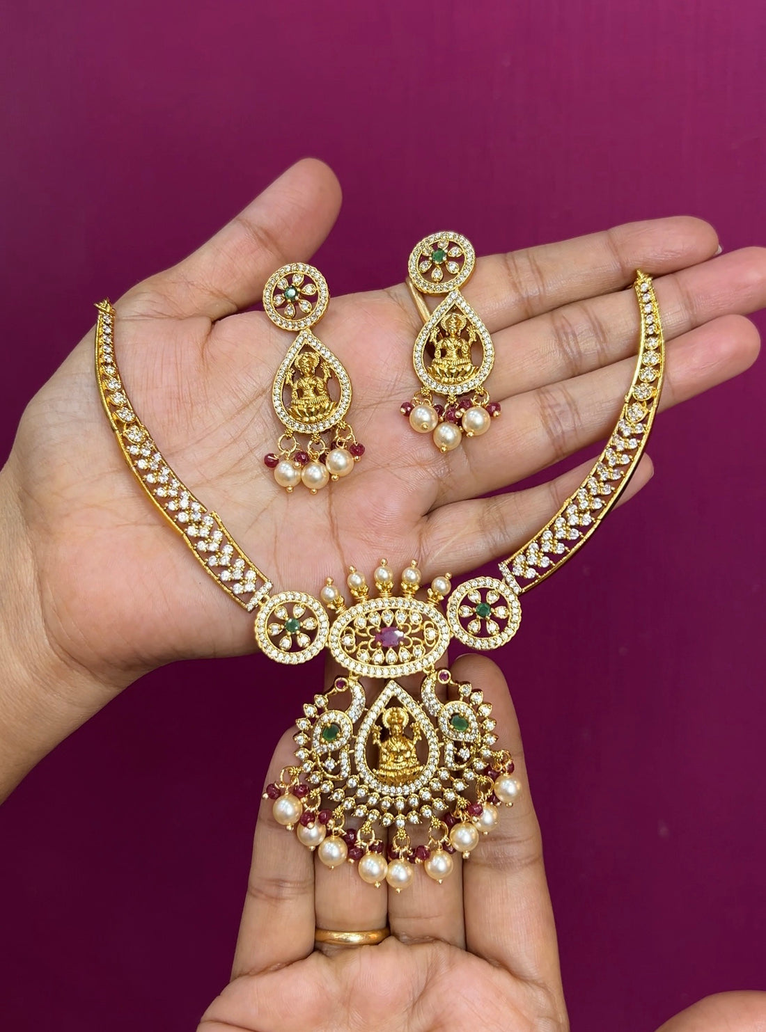 Necklace NK010