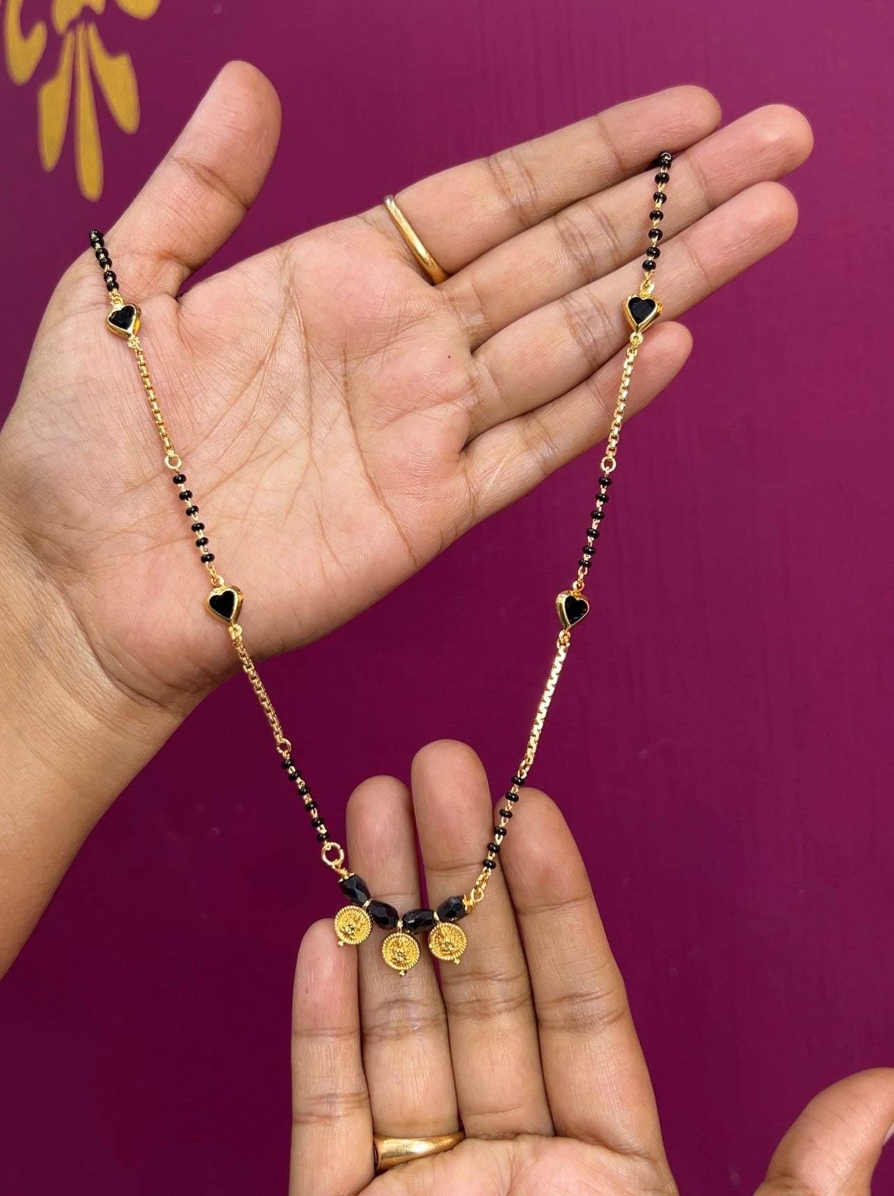 Black beads BB003