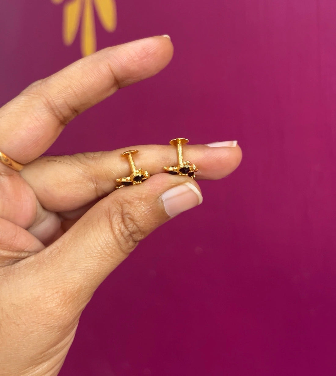 Earrings ER025