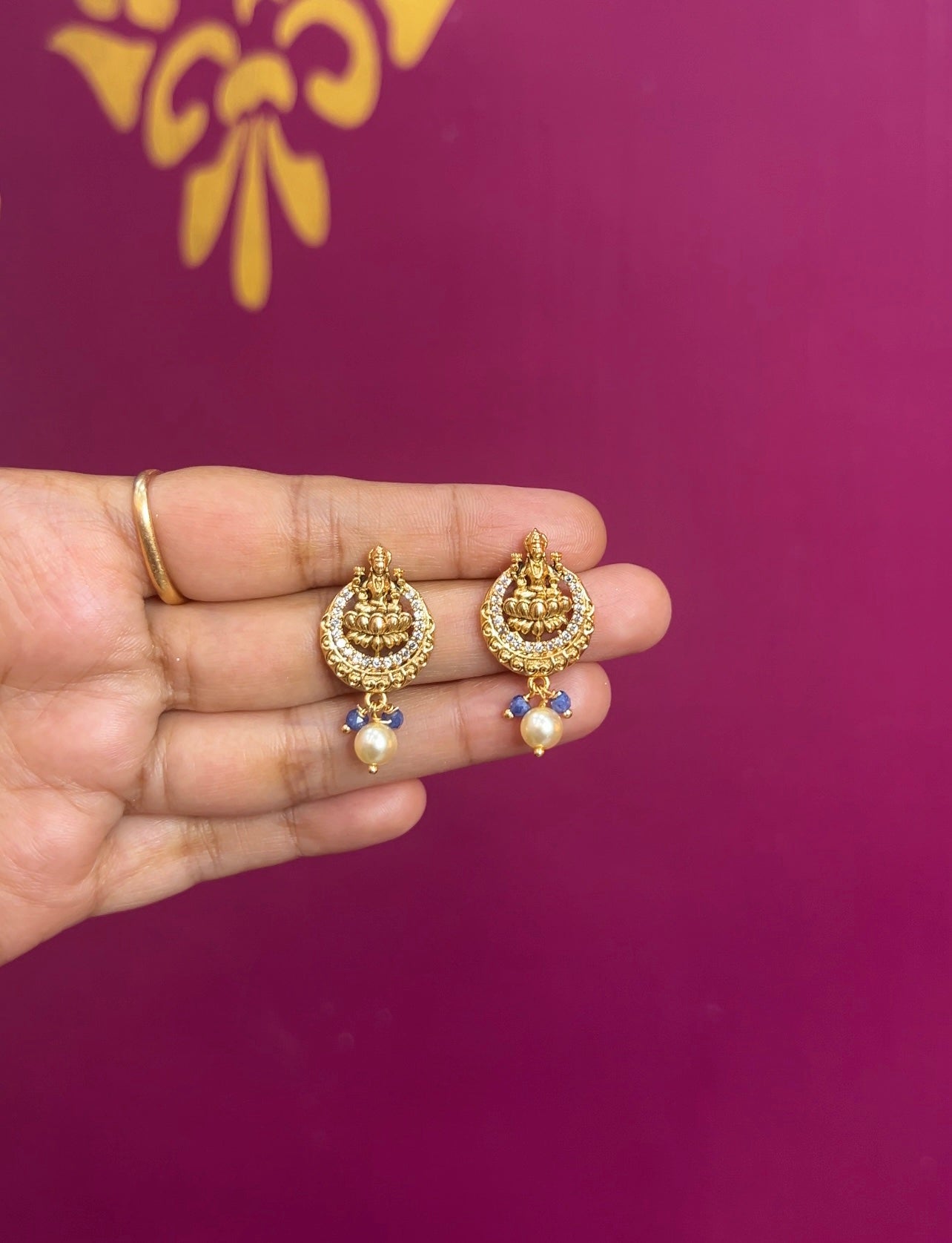 Antique finish Earrings ER026